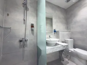 Rio Plaza Holidays - Baño