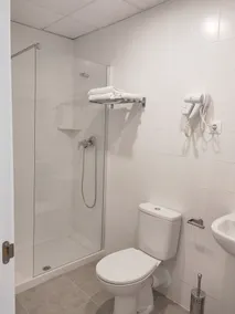 Apartahotel Golden Alcalá - Salle de bain