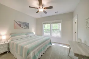 Holland Home w/ Fire Pit: Walk to Lake Michigan! - Interiør