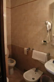 Hotel Pomezia - Salle de bain