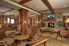 Timbers & Lone Eagle by Vail Resorts - Siddeområde i lobbyen