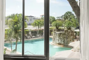  Doubletree by Hilton Fort Myers at Bell Tower Shops - Vue de la chambre