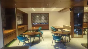 The Pramukh Hotel - Restaurant