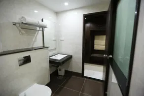 Hotel Deepam - Bathroom