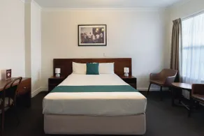 The Rose Hotel & Motel - Room