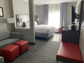 Comfort Inn & Suites Olive Branch Old Towne - Chambre