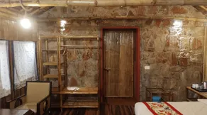 Deomali Desia Eco Stays - Chambre