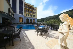 Borjomi Palace Health & Spa Center - Pool