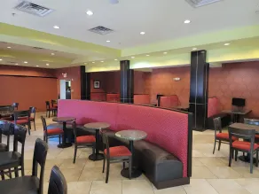 Holiday Inn Garland by IHG - Restaurant