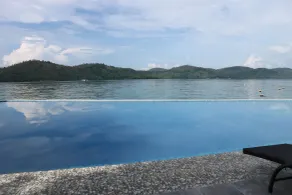 Coron Underwater Garden Resort - Vue de la chambre
