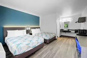 Vagabond Inn Monterey, CA - Room