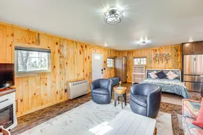 Boat, Fish & Hike: Cozy Getaway in Twin Lake! - Interiör