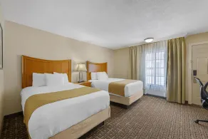 Best Western Swiss Clock Inn - Quarto