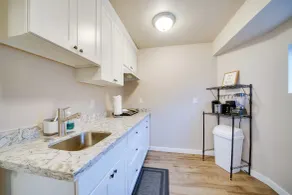 2 Mi to Lumen Field! 2nd-floor Apartment w/ Deck - Innvendig