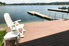 Newport Cabin w/ Lakefront Private Porch & Grill! - Innvendig