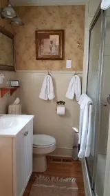 Hummingbird Inn - Badezimmer