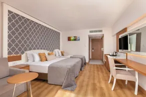 Sherwood Exclusive Lara - Room