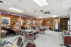 Lillooet Hotel Victoria - Restaurant