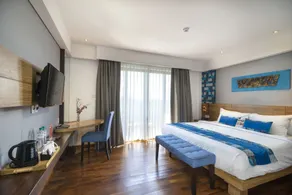 d'primahotel Petitenget Seminyak 2 - Vue de la chambre