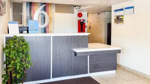 Studio 6-Grand Prairie, TX - Lobby