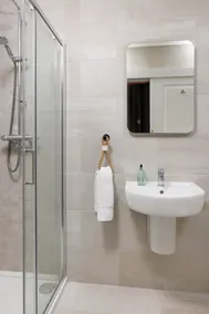 Cleveden House by The Dunvegan - Bathroom