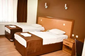 ROYAL MUT OTEL - Rom