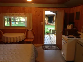 Riverside Adventures Vacation Rentals - Room