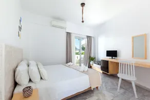 Memories Beach Hotel - Rom