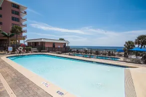 The Driftwood Lodge - Pool