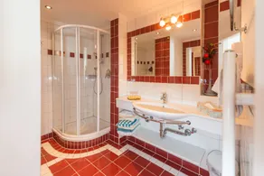 Landhaus Bergrast - charming Countryhouse & Summercard - Bathroom