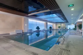 Holiday Inn Tianjin Riverside by IHG - Piscina