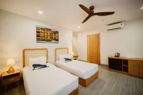 The Watermark Beachside Hotel - Room