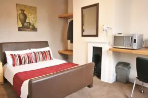 Central Hotel Cheltenham by Roomsbooked - Habitación