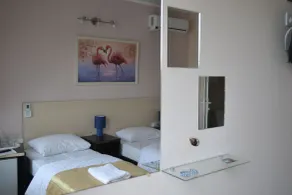 Shellman Apart Hotel - Room