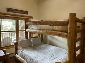 Hidden River Lodge 5969 by SummitCove Lodging in Colorado - Rum