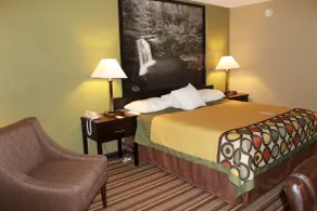 Super 8 by Wyndham Morrilton - Zimmer