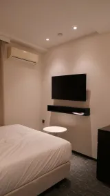 Nesto Hongdae - Camera