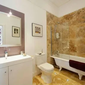 Trafford Bank Guest House - Badrum