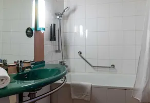 B&B HOTEL Grenoble Université 2 - Badeværelse