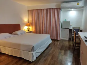 LEE PLACE HOTEL - Chambre