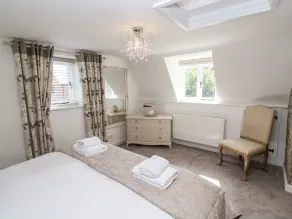 Woodbine Cottage - Room