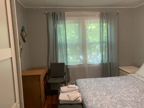 3 Bedroom House in Pontiac near Auburn Hill, Palace DTE Energy - Rum