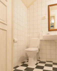 Lillesand Hotel Norge - Bathroom