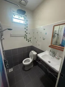 RizQin Homestay Bachok - Salle de bain