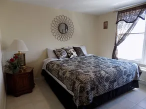 Misquamicut Beach Front Inn - Chambre