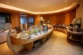 Worita Cove Hotel - Restaurant