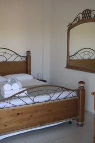 Anastasios Olive Garden Apartments - Quarto