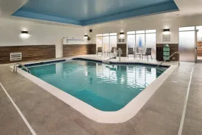 Fairfield Inn & Suites by Marriott Washington - Piscina