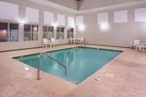 La Quinta by Wyndham O'Fallon, IL - St. Louis - Piscine
