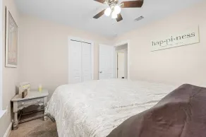 Niceville Dream Home Sleeps 13 - Værelse